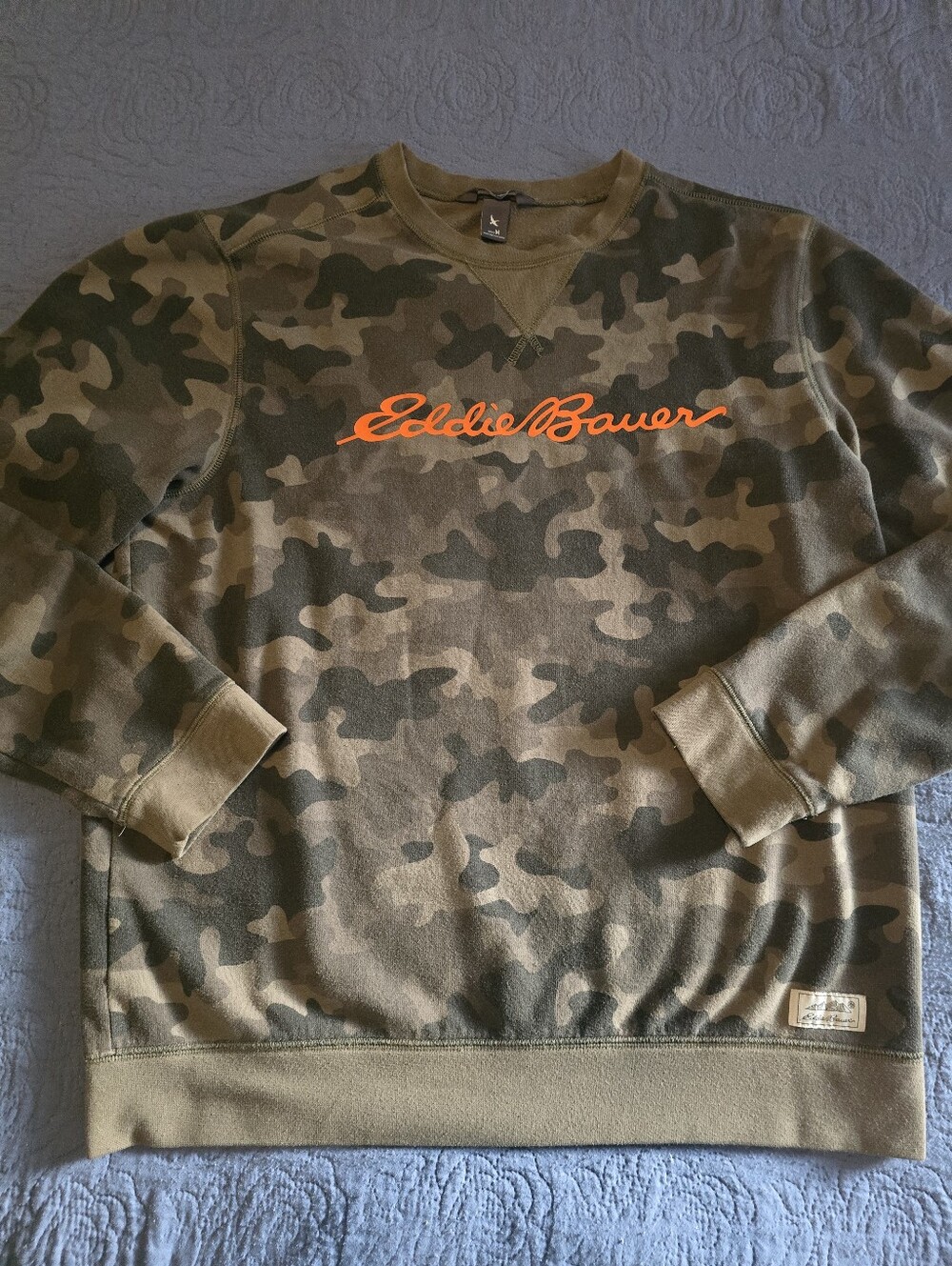 Women's Eddie Bauer Hurter Camo Neon Logo Crewneck